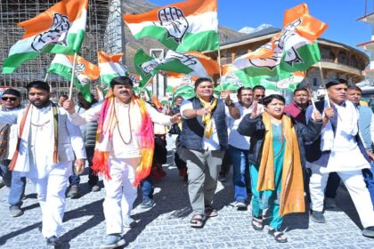 उर्मिला सनावर ने मीडिया के सामने नार्काे टेस्ट कराने की मांग उठाई मांग
