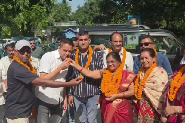 पंचायत सदस्य उप चुनाव में नीना बेलवाल की शानदार जीत